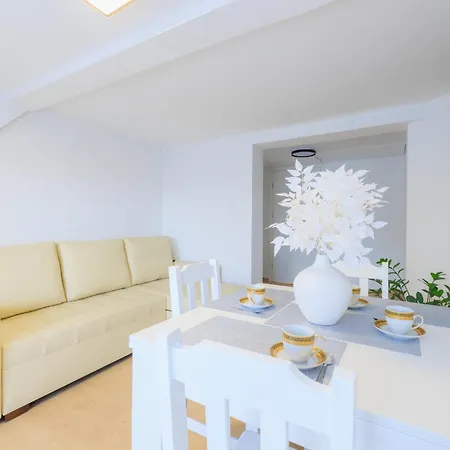 Halina Nad Dunajcem 3*